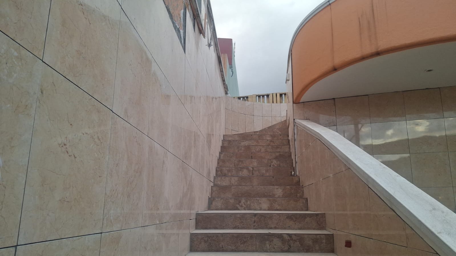 CONSTRUCCIONES HORIZONTES